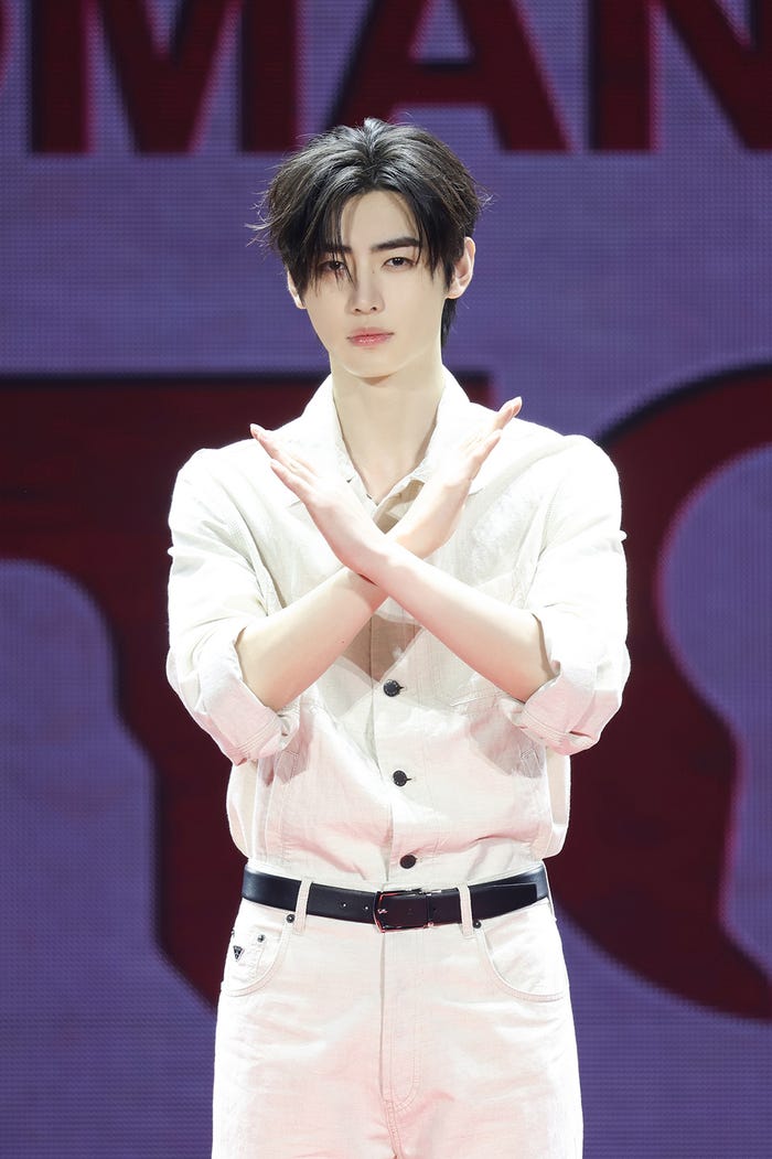 SUNGHOON(ソンフン)(P)&(C)BELIFT LAB Inc.