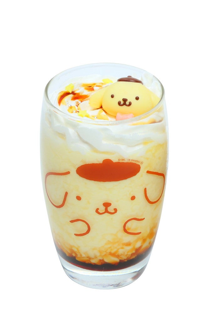 プリンくんのカスタードプリンラテ~♪ 850円(C)2021 SANRIO CO.,LTD.APPROVAL NO.S620028