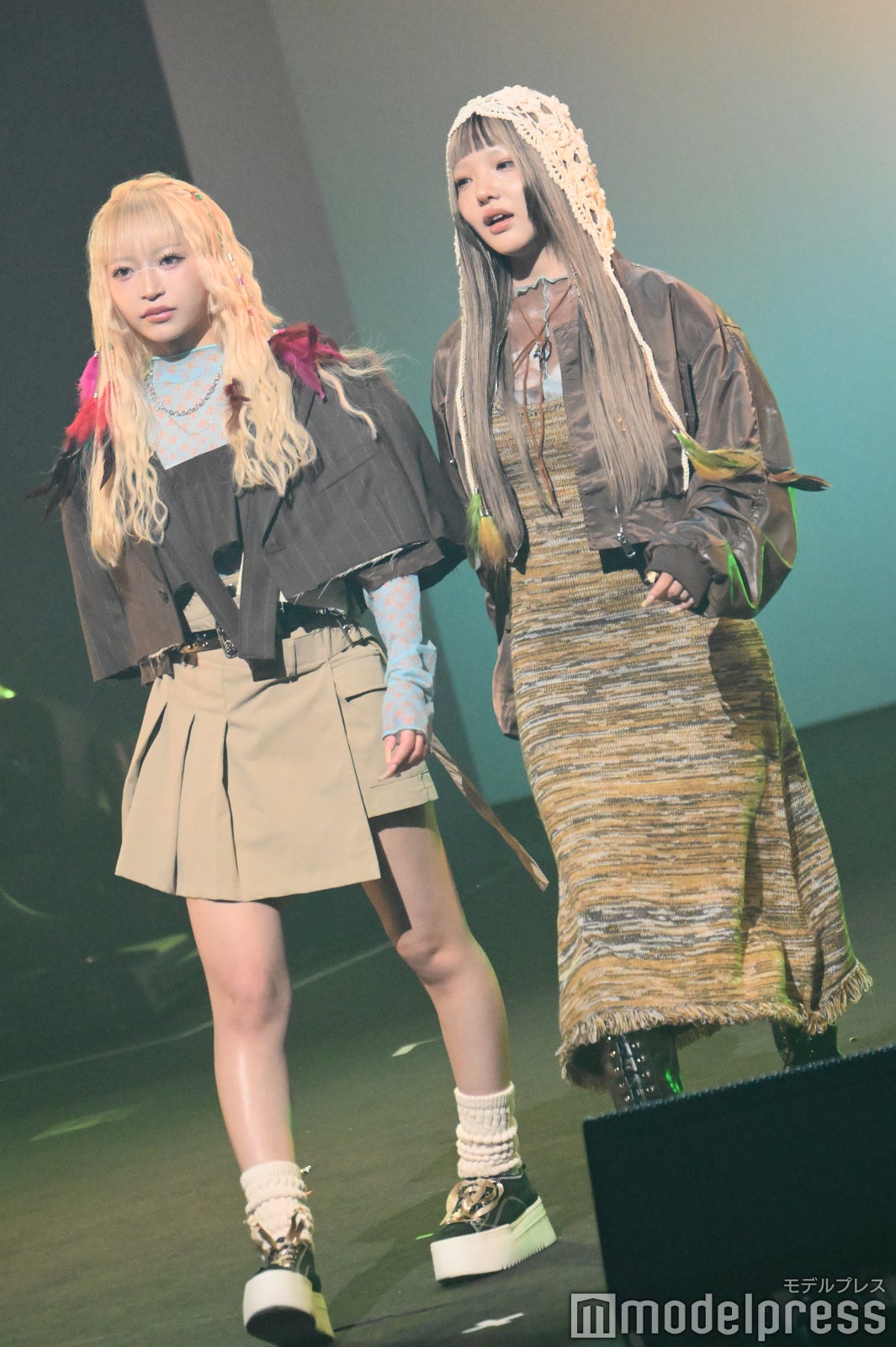 CONOMI、LiLi（C）モデルプレス