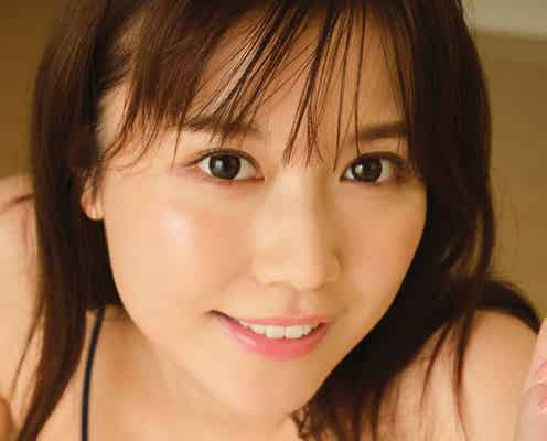 小日向ゆか、SEXYバストで悩殺 大胆なポージング惜しげもなく披露