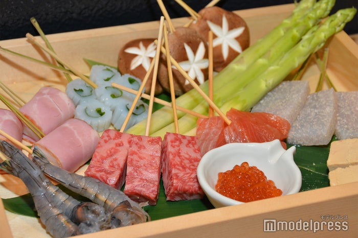 串亭 （C）モデルプレス