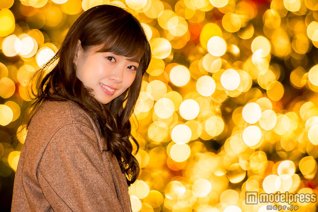 渡辺美優紀「それくらいラブラブがいい」理想のクリスマスデート＆イルミネーションで可愛さ輝く！＜みるきー オトナ行き Vol.24＞