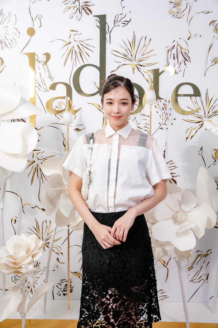 横田真悠/画像提供:ディオール