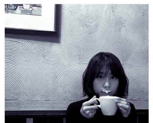 有村架純、おちゃめショットが可愛すぎ「コーヒーが冷めちゃいますよ」「癒やし」の声続出