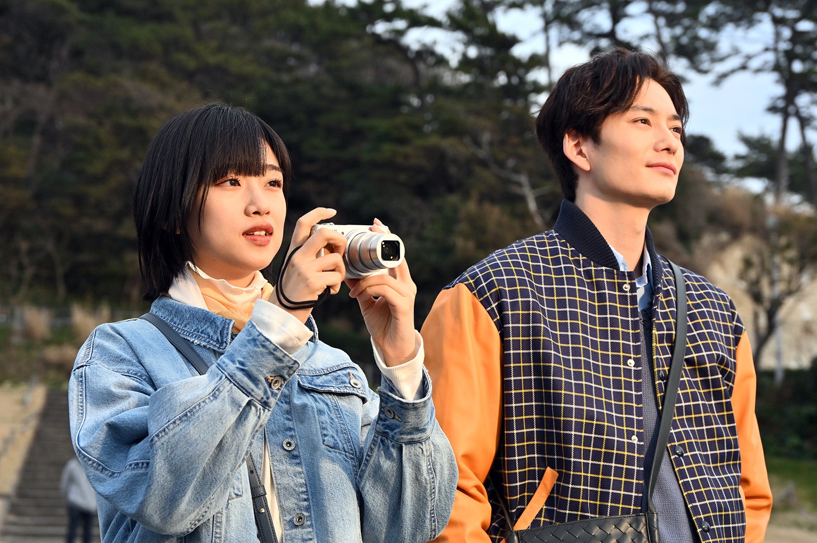 河合優実、岡田将生「不適切にもほどがある！」第7話より（C）TBS