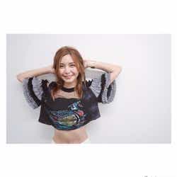 モデルプレス - AAA宇野実彩子のくっきり“美くびれ”に視線集中!「最高」「神スタイル」絶賛の声続々