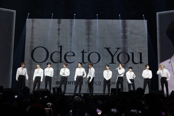 SEVENTEEN(写真提供:プレディスエンターテイメント)