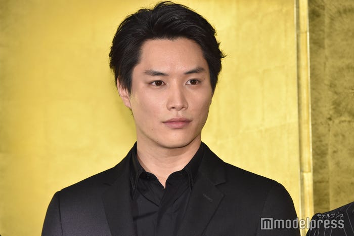 鈴木伸之(C)モデルプレス