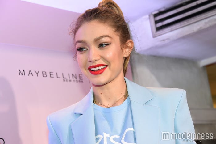 ジジ・ハディッド (C)モデルプレス