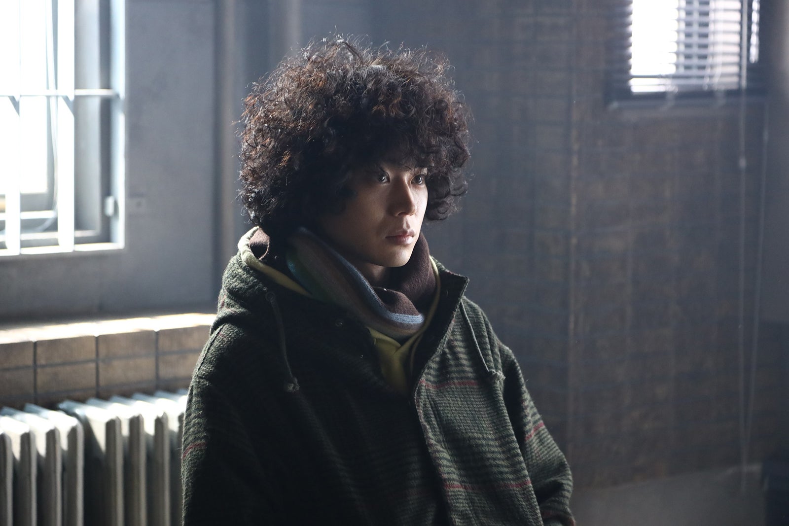 菅田将暉／「ミステリと言う勿れ」第4話より（C）田村由美／小学館 （C）フジテレビジョン