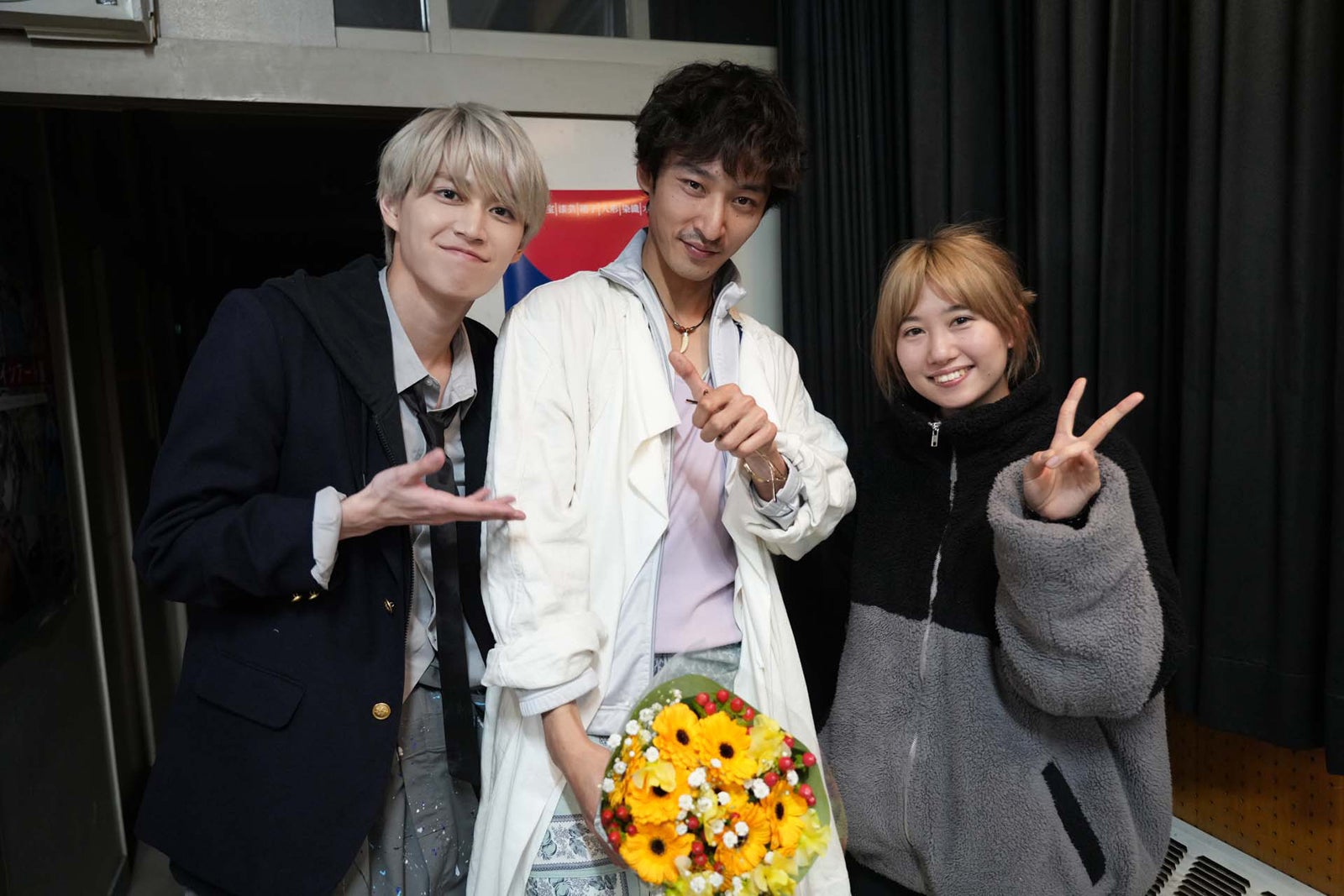 白岩瑠姫、上杉柊平、酒井麻衣監督（C）2023『夜が明けたら、いちばんに君に会いにいく』製作委員会