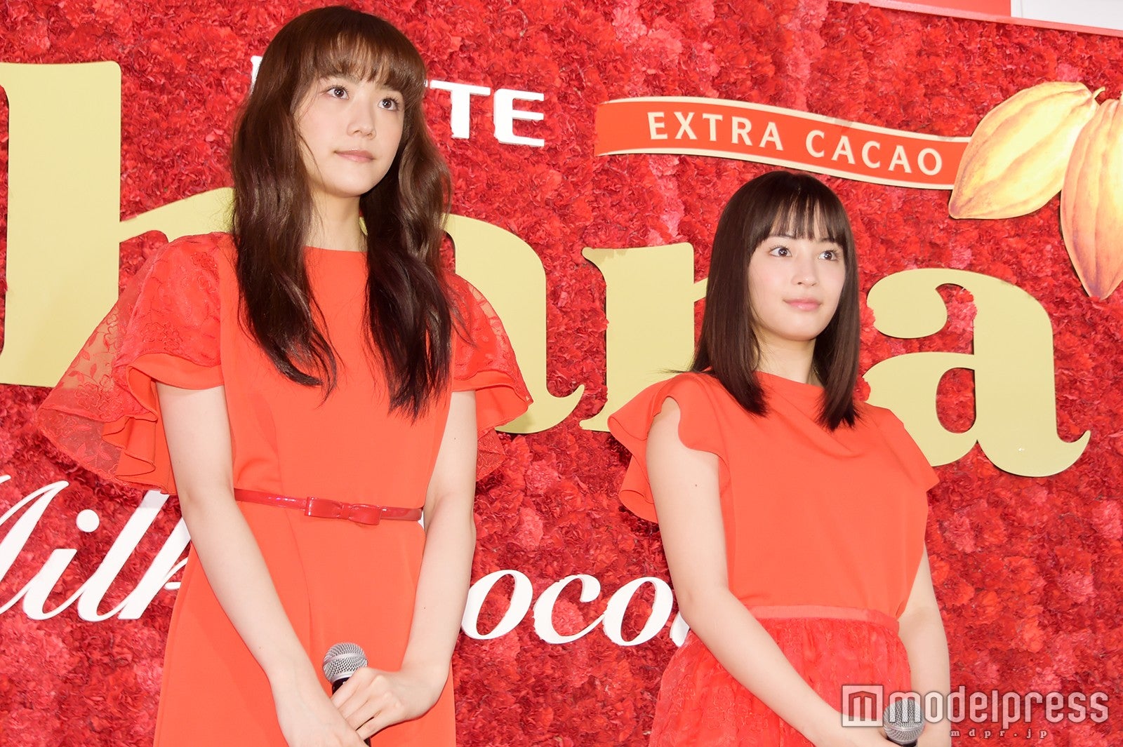 松井愛莉、広瀬すず（C）モデルプレス