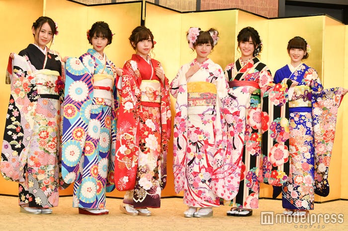 NGT48(左から)西村菜那子、奈良未遥、宮島亜弥、中井りか、村雲颯香、太野彩香 (C)モデルプレス