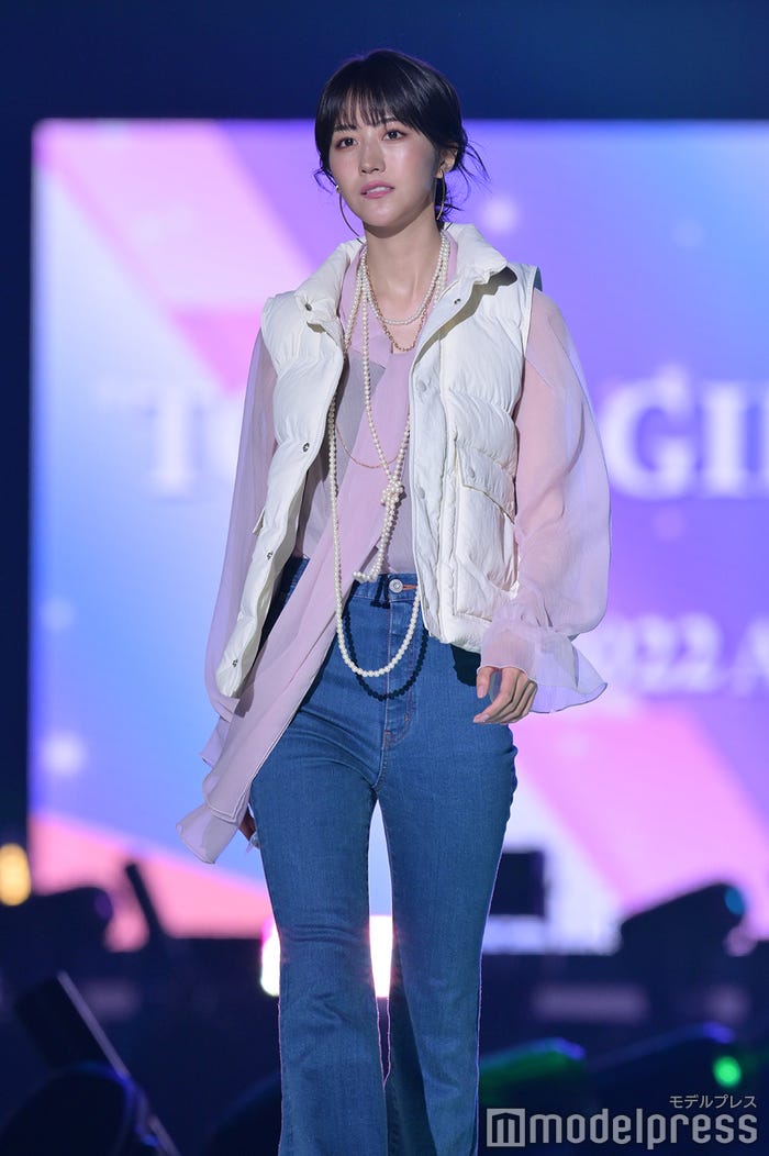 土生瑞穂(C)モデルプレス