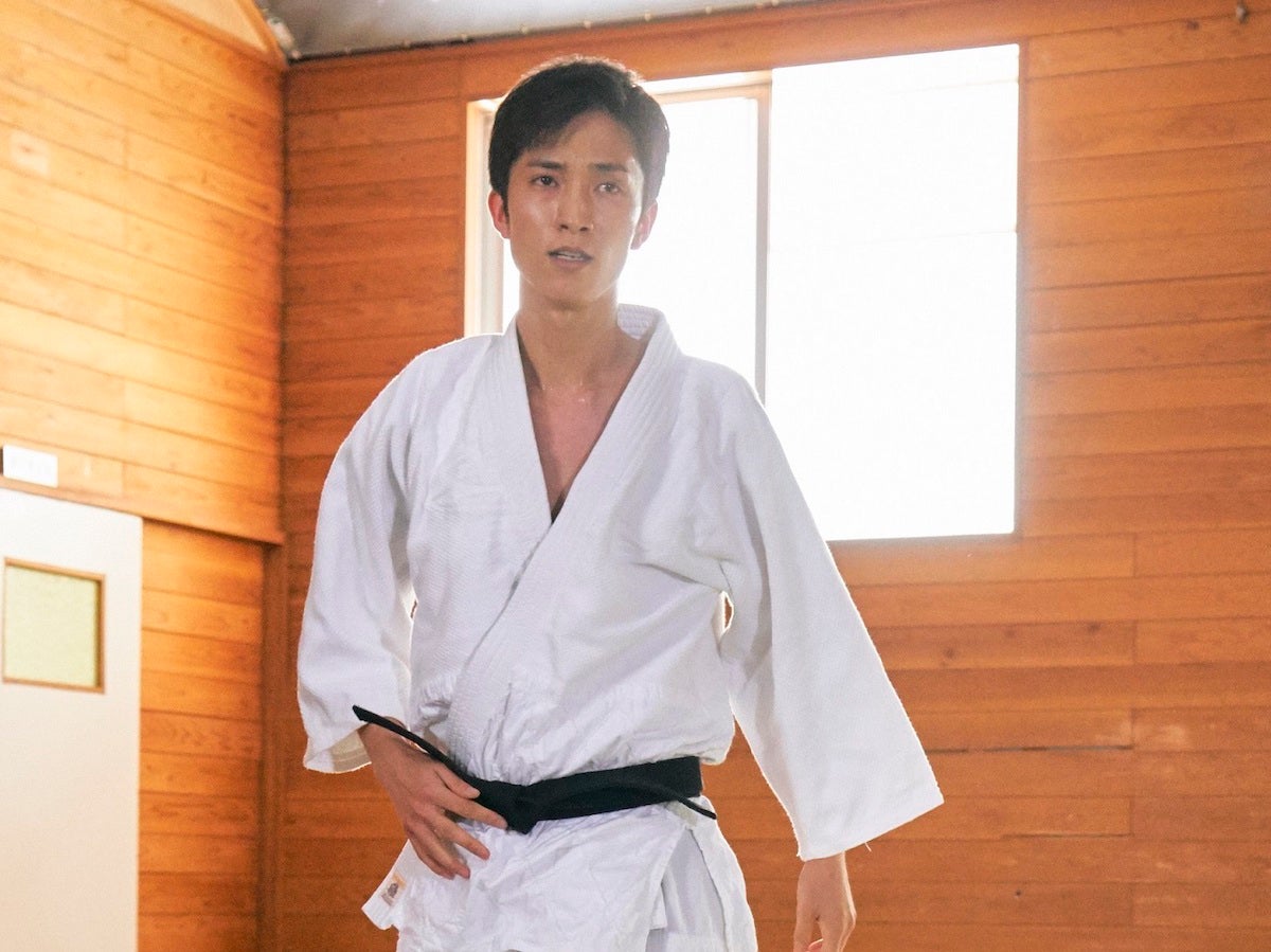 SixTONES田中樹「ブラック校則」ミステリアスなキーマンに反響　新写真公開