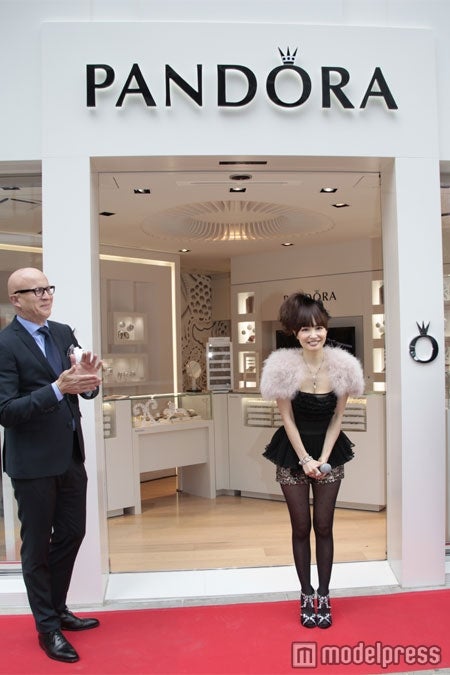 「PANDORA」神戸元町店