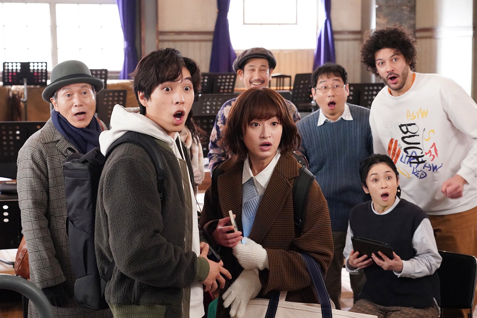 （左から）平田満、坂東龍汰、門脇麦、渋川清彦、前野朋哉、濱田マリ、ロイック・ガルニエ／「リバーサルオーケストラ」第9話より（C）日本テレビ