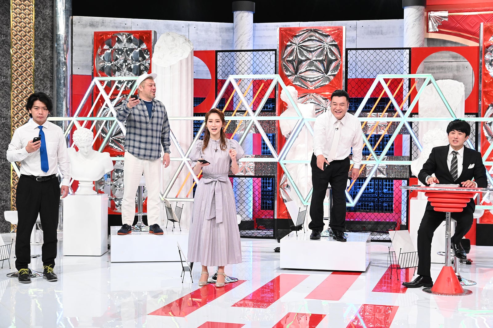 野田クリスタル、くっきー！、ファーストサマーウイカ、山崎弘也、劇団ひとり（C）日本テレビ