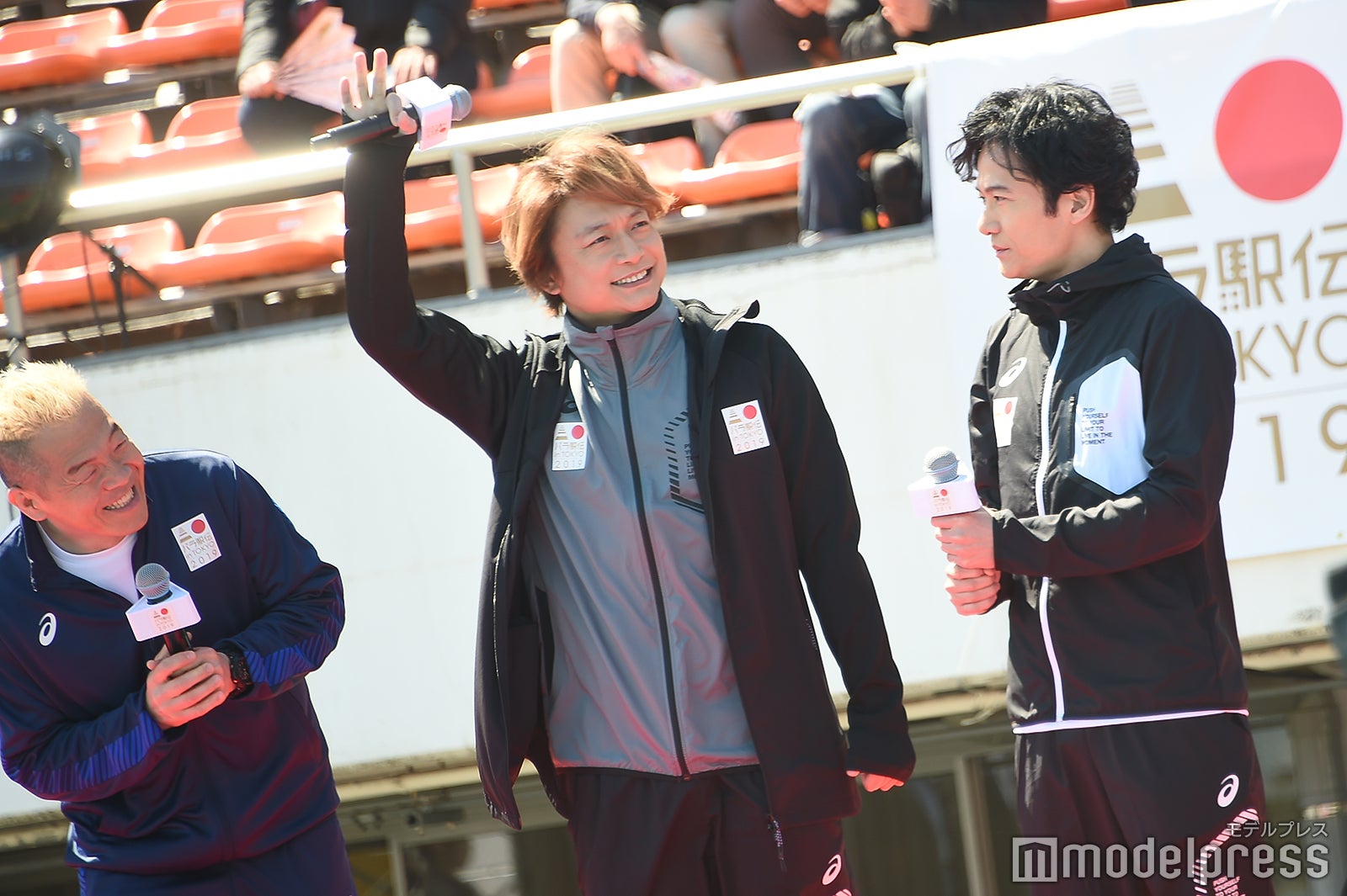 香取慎吾、稲垣吾郎 （C）モデルプレス