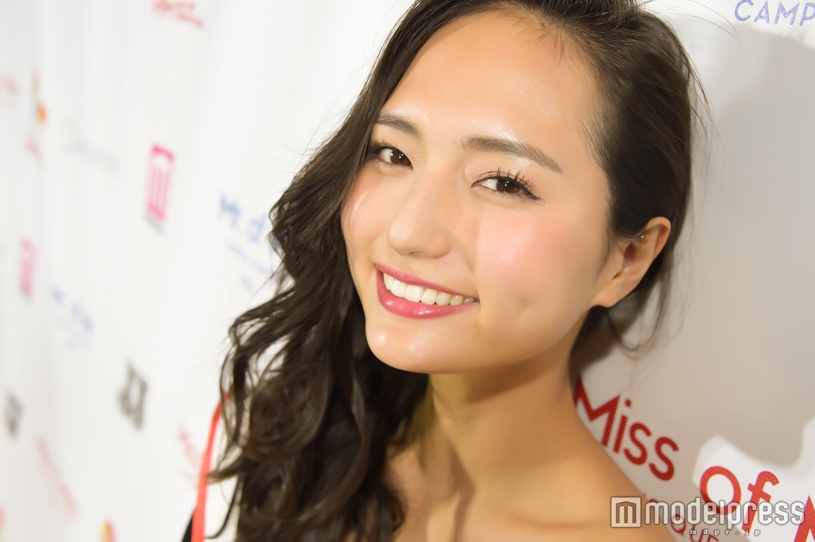 山賀琴子さん（C）モデルプレス