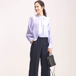 カラーアイテムでオフィスコーデの春を先取り♪2021最新ファッションカタログ