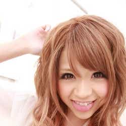 人気モデルカップルが誌上公開デート 交際1周年で祝福コメント殺到 モデルプレス 人気モデルカップルが誌上公開デート 交際1周年で祝福コメント殺到 モデルプレス