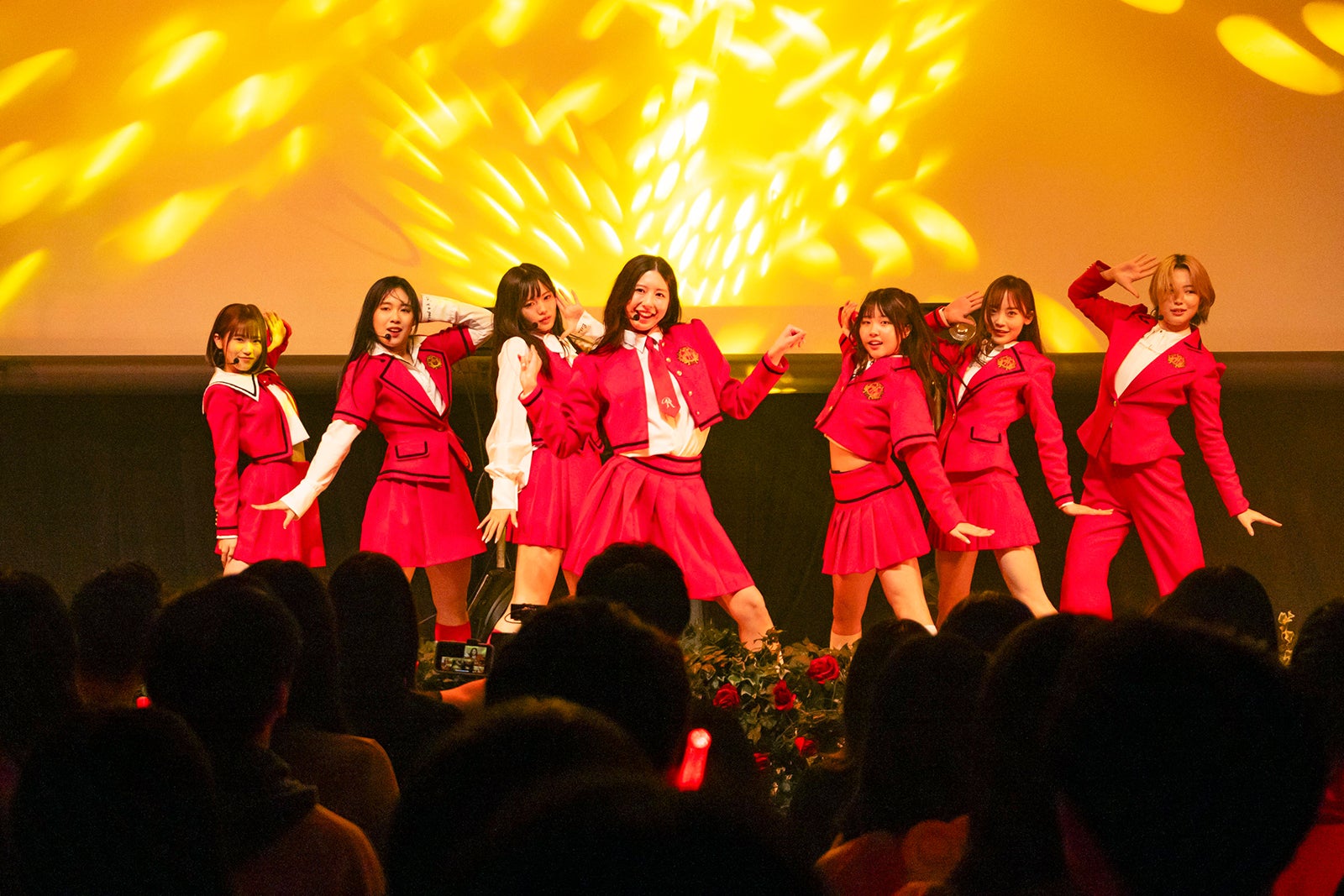 RealRomantic「Debut Showcase Event HELLO」（提供写真）