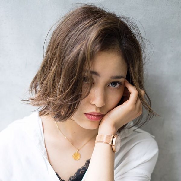 童顔の女性に似合う前髪14選 大人っぽく見えるヘアスタイルをご紹介 モデルプレス 童顔の女性に似合う前髪14選 大人っぽく見えるヘアスタイルをご紹介 モデルプレス