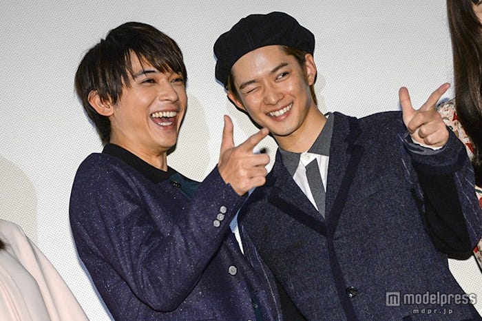 (左から)吉沢亮、千葉雄大