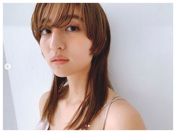 堀田茜 前衛的ヘア で雰囲気ガラリ 真似したい 似合ってる と反響 モデルプレス
