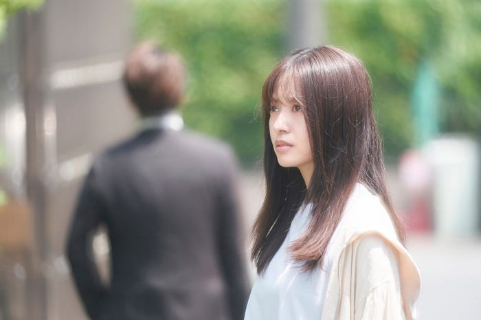 田辺桃子「癒やしのお隣さんには秘密がある」第9話より(C)日本テレビ