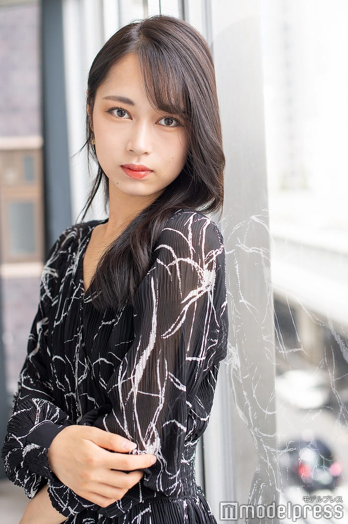 青野さくらさん(C)モデルプレス