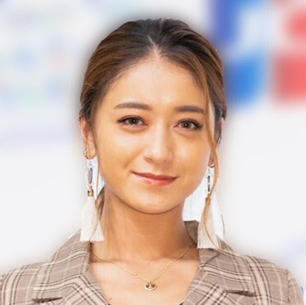 藤原紀香 ショートヘアだった頃のモノクロ写真披露に 大人の女性の雰囲気カッコいい の声 モデルプレス