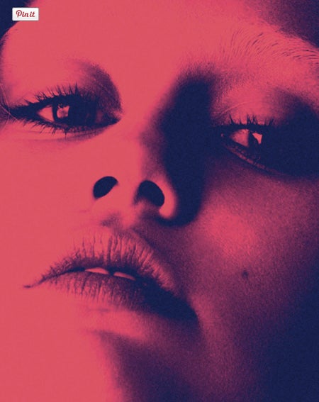 『W』オフィシャルHPより／眉毛が！