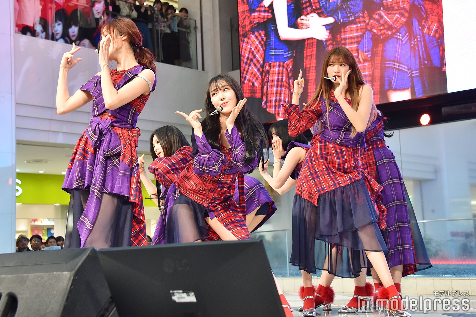 GFRIEND（C）モデルプレス