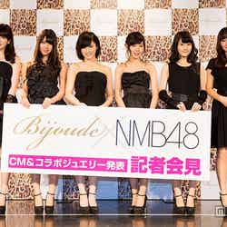 NMB48／（左から）吉田朱里、白間美瑠、山本彩、渡辺美優紀、矢倉楓子、薮下柊