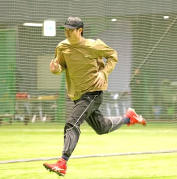 広島・森下暢仁が自主トレ公開で決意「最終的に優勝できるように、しっかり貢献できるように」照準は2.10「そこに合わせて」