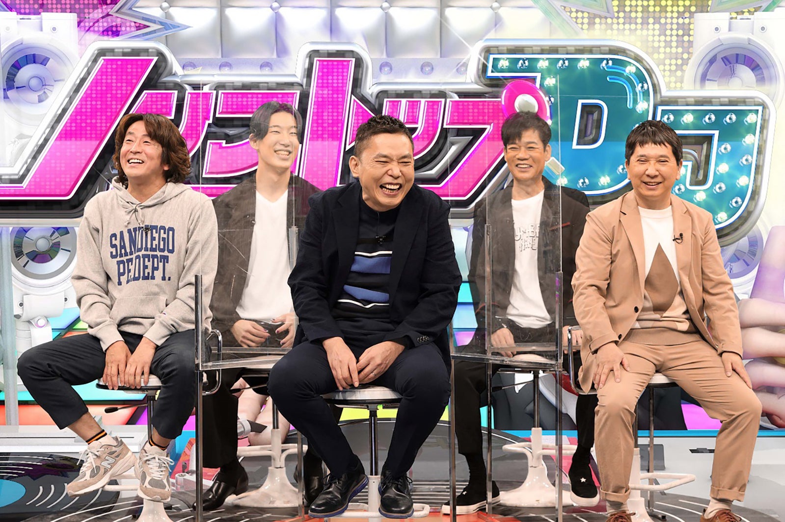 堀内健、大島育宙、太田光、名倉潤、田中裕二（C）フジテレビ