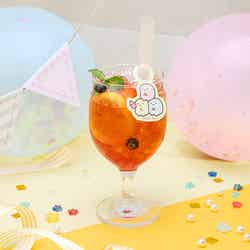 みつけて たぴおかドリンク(フルーツティー)税込990円(C)2022 San-X Co.,Ltd.All Rights Reserved.