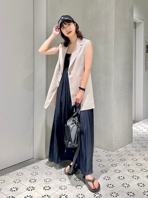 黒キャミワンピース