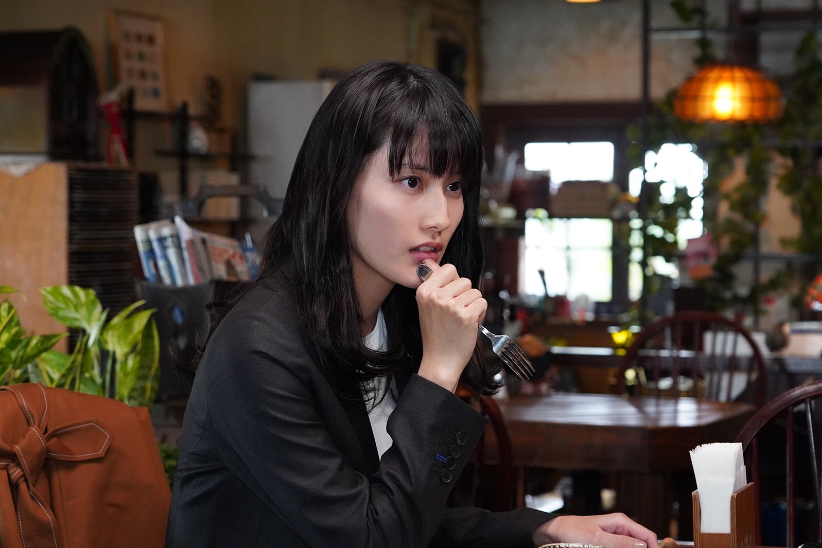 橋本愛／「同期のサクラ」第8話より（C）日本テレビ