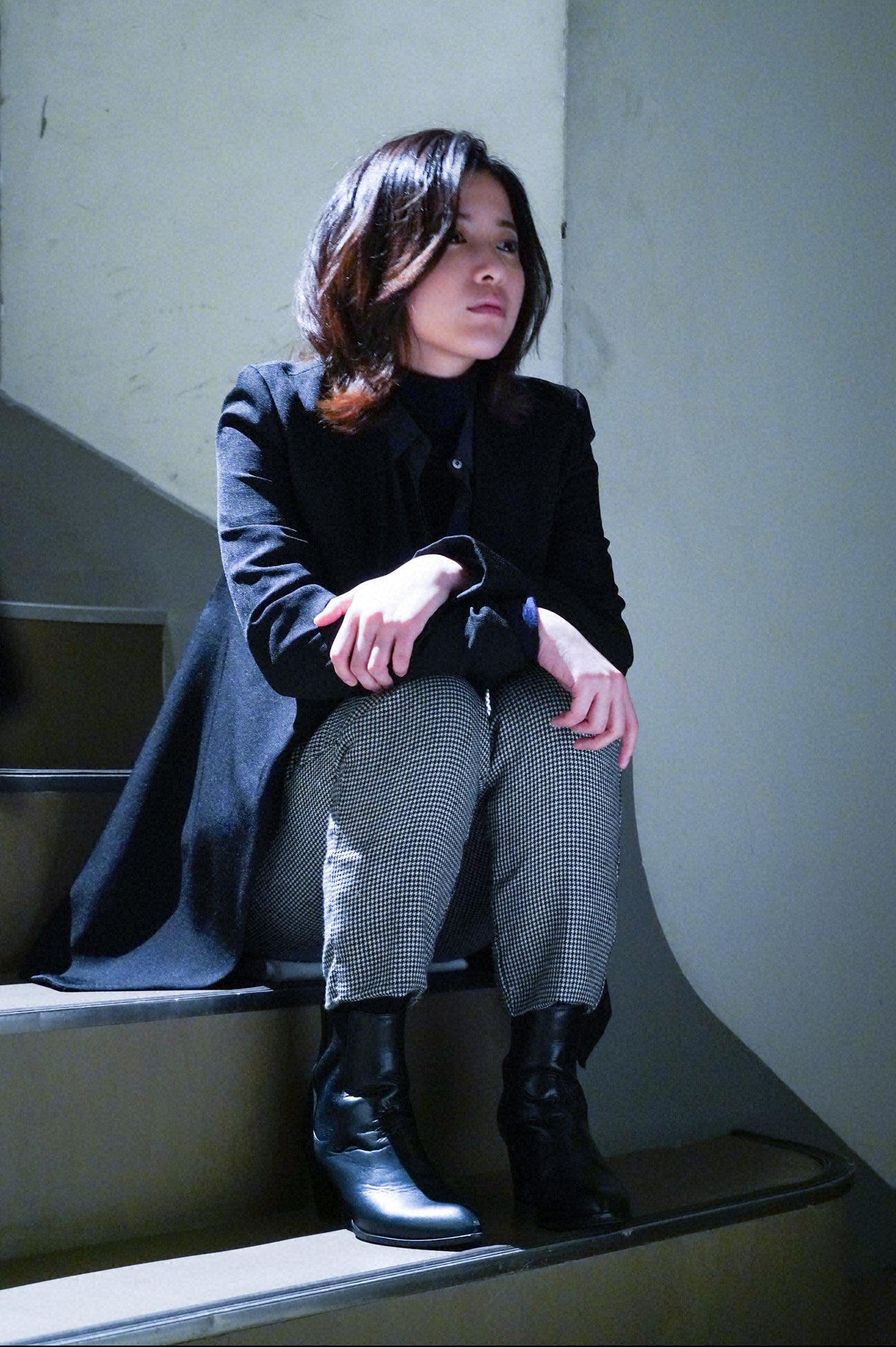 ワントーンコーデは柄や異素材MIXでメリハリを（C）日本テレビ