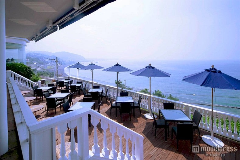 「葉山ホテル音羽ノ森」のカフェテラス／画像提供：葉山ホテル音羽ノ森※神奈川旅行券・お楽しみクーポンの利用は不可