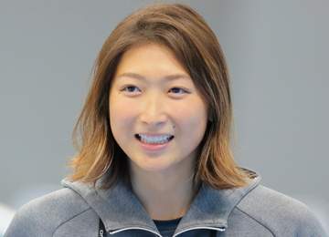 競泳の池江璃花子 同学年の親友との食事報告「お酒飲みながらゆっくり話すのは初めてだったかも」 月見つくねの写真追加の助け船も