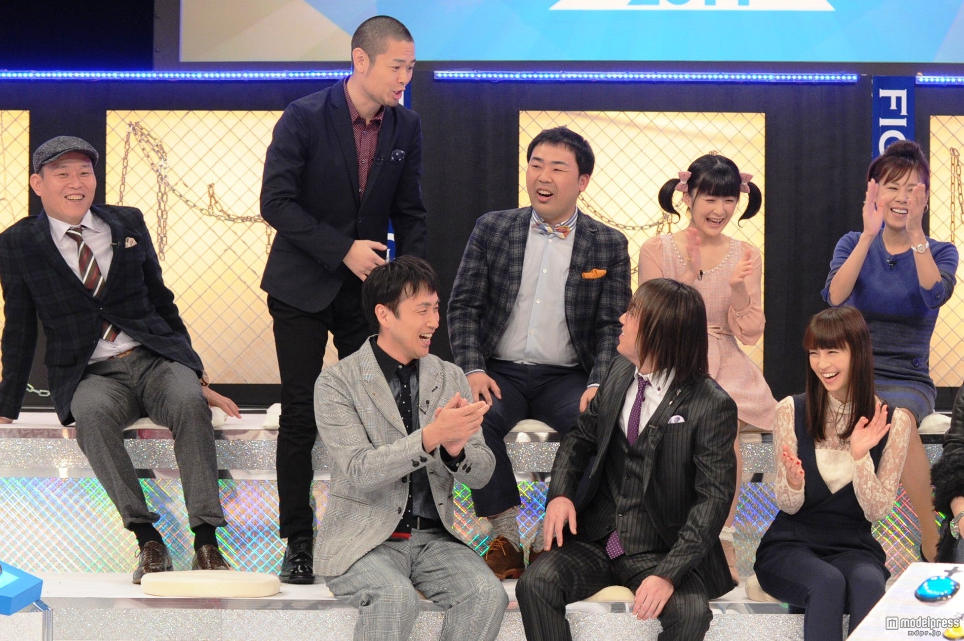 品川祐×狩野英孝の絡みは、今回の番組でも健在／新春特別番組「禁断の芸能人イメージ調査ゲーム ファイトグラフ2014」より／（C）関西テレビ