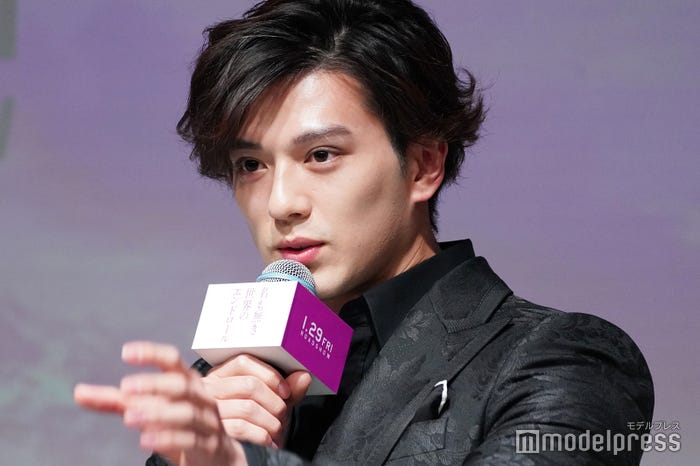 新田真剣佑 (C)モデルプレス