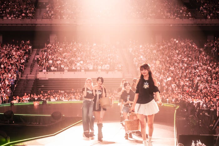 IVE/撮影:田中聖太郎写真事務所