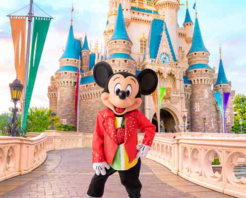 東京ディズニーランド「ヴァネロペのスウィーツ・ポップ・ワールド」“お菓子”モチーフのパレード衣装初公開