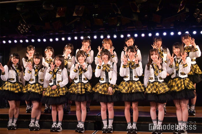 AKB48村山チーム4「手をつなぎながら」公演初日メンバー(C)モデルプレス