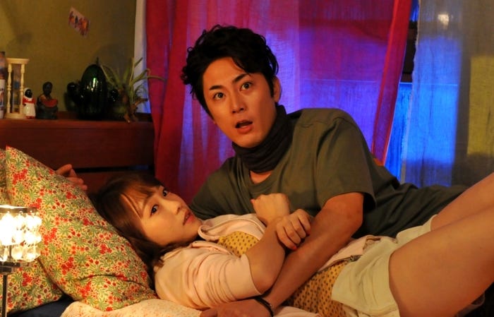 川栄李奈、間宮祥太朗/「僕たちがやりました」(写真提供:関西テレビ)